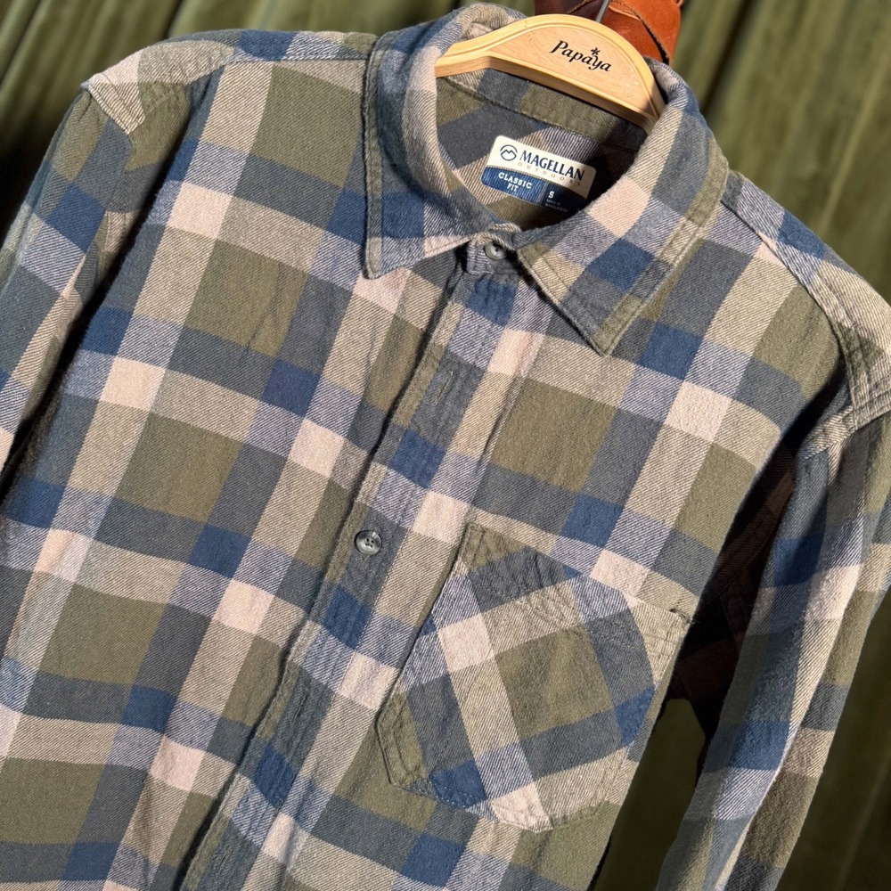 Magellan Outdoors Plaid Flannel Button Down Shirt Small Green Blue Earth Tones